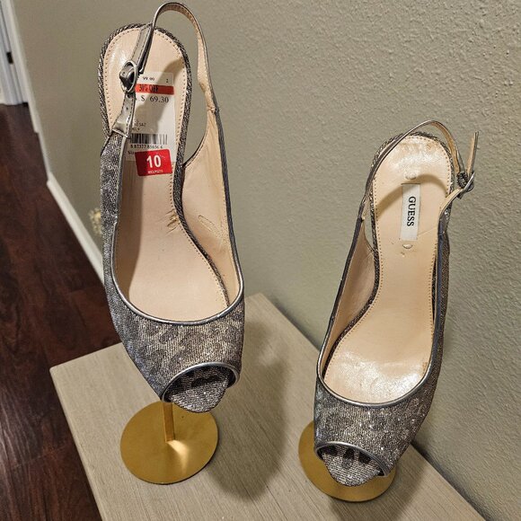 GUESS WOMEN'S HEELS SIZE 10 - Picture 1 of 5